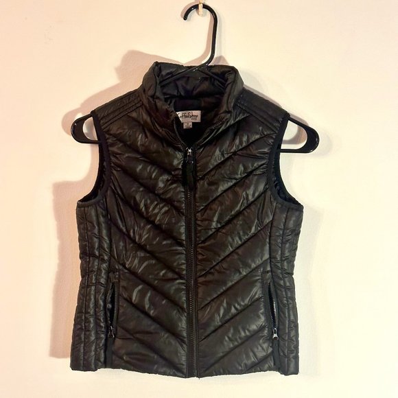 Coffee Shop Kids Medium Black puffer Vest - Picture 1 of 1